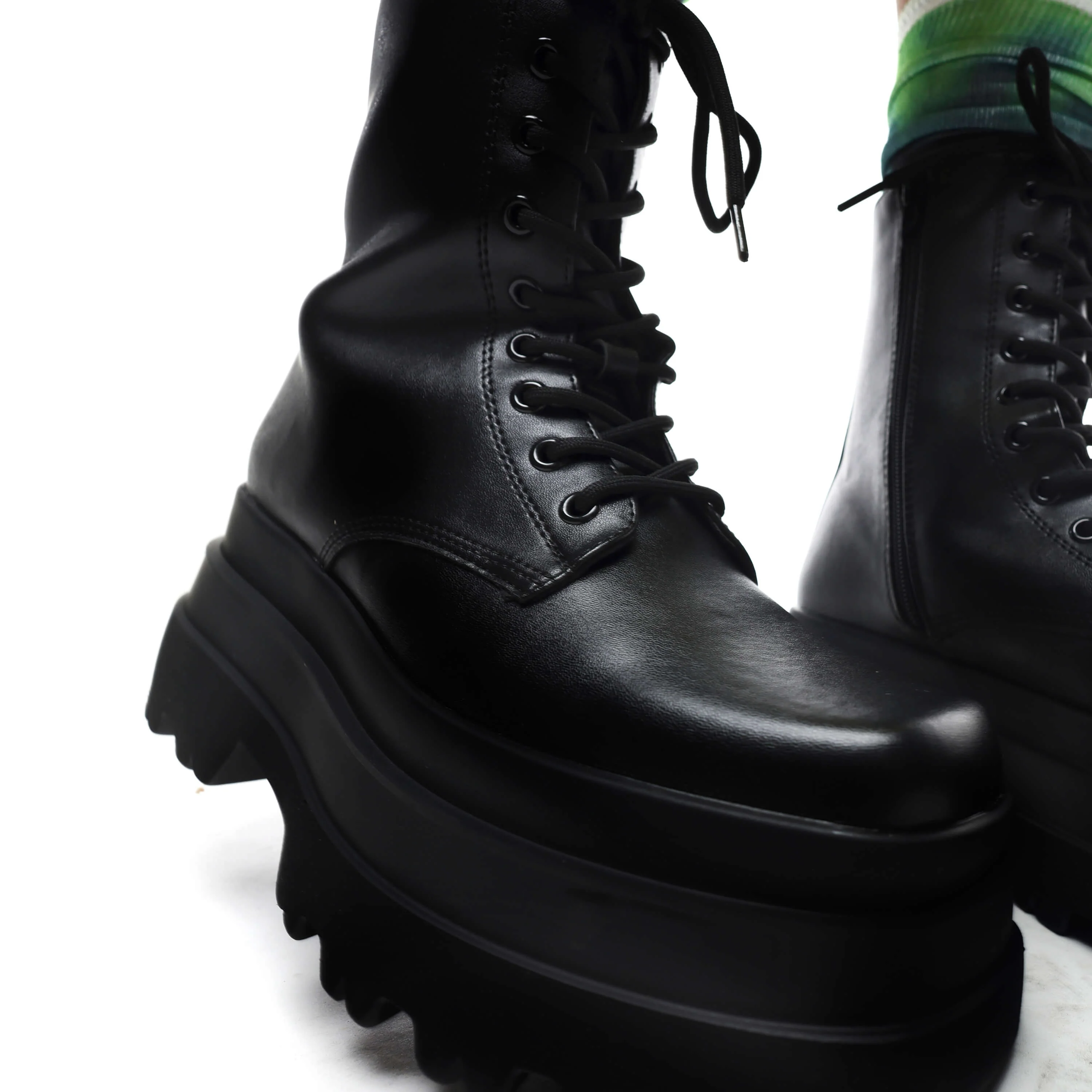 Deathwatch Trident Platform Boots - Image 8