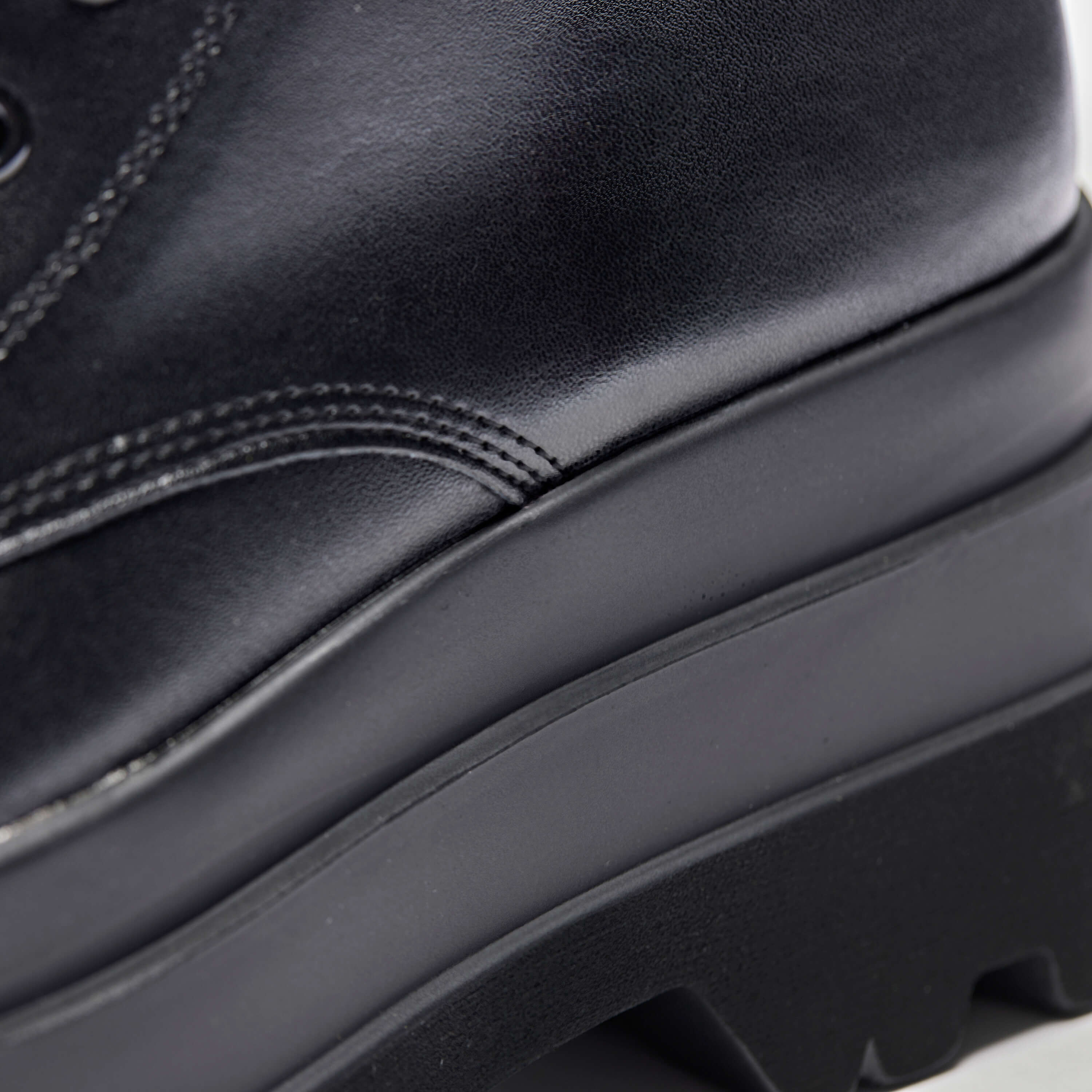 Deathwatch Trident Platform Boots - Image 9