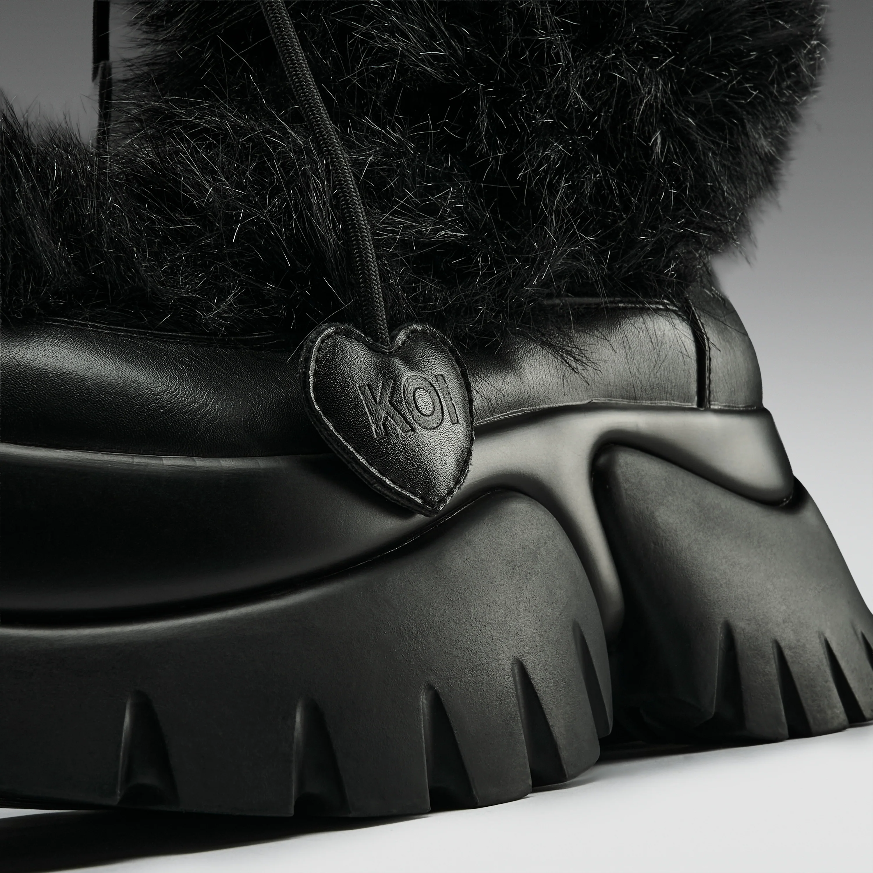 Midnight Sasquatch Snow Boots - Black - Image 5