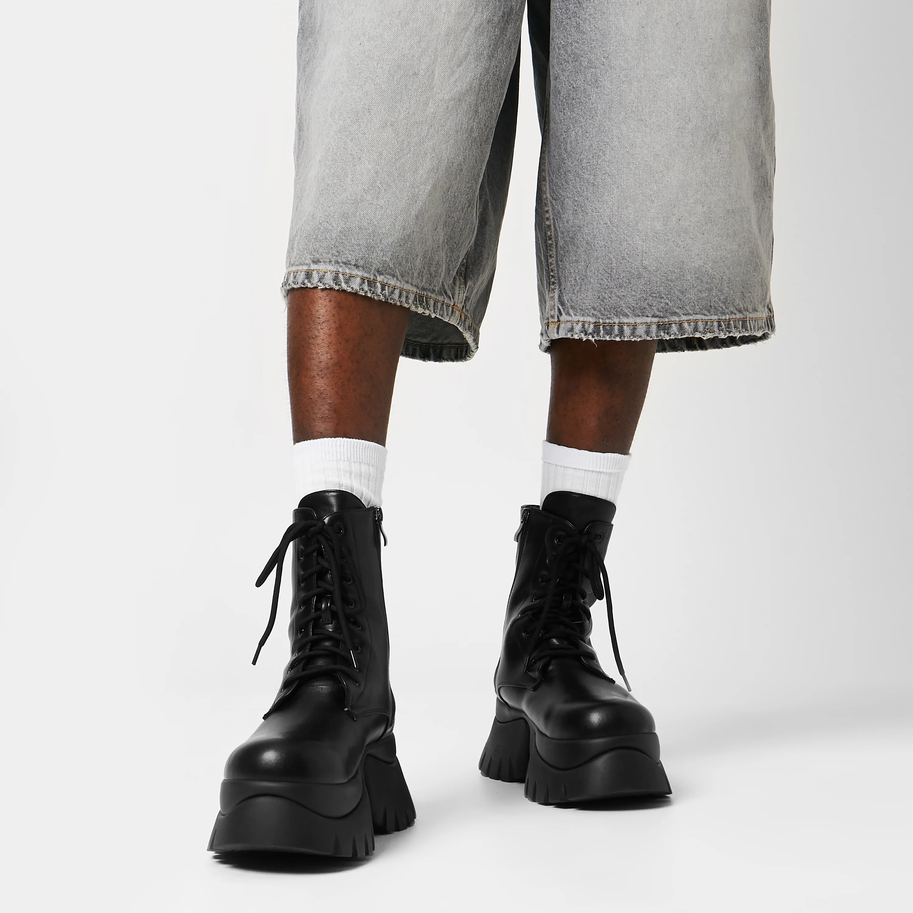 Rancor Men's Vilun Black Lace Up Boots - Image 8