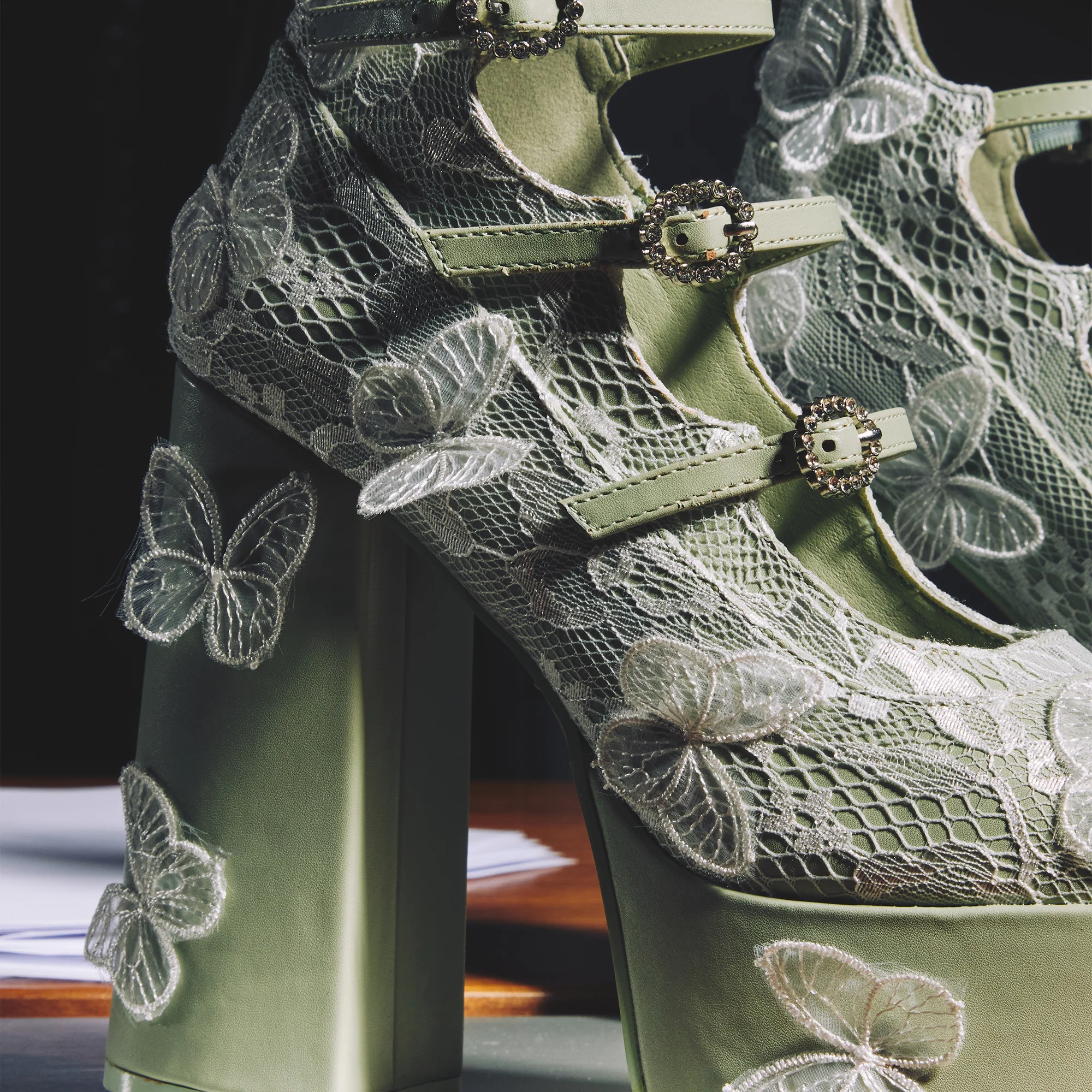 Wild Lotus Butterfly Lace Platform Heels - Green - Image 5
